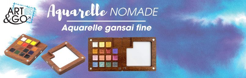 Dans une palette en bois élégante, ultra-compacte et légère